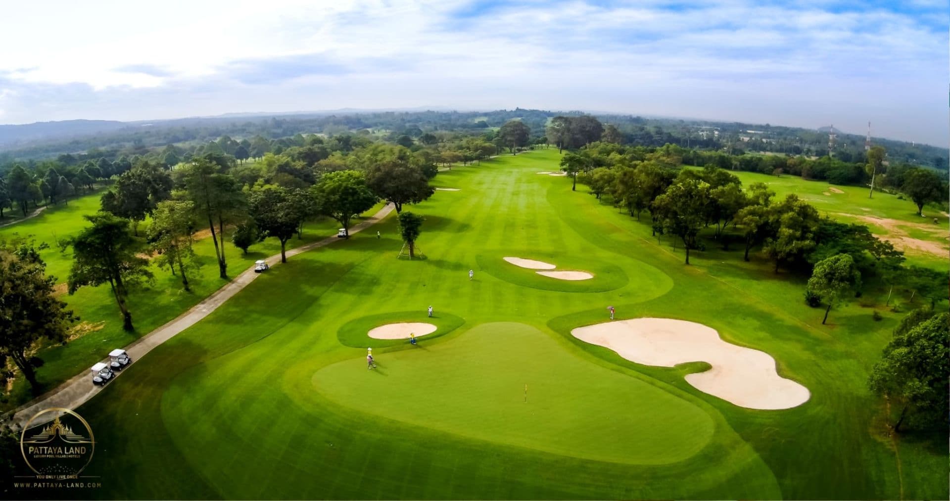 Silky Oak Golf