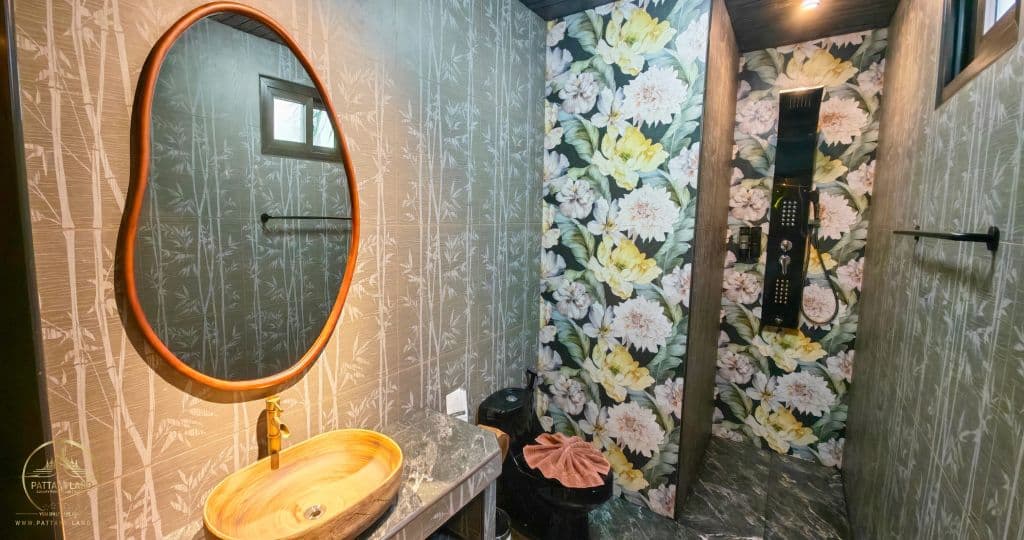 MANJILAND Luxury Pool Villa Pattaya Walking Street — thumbnail 36