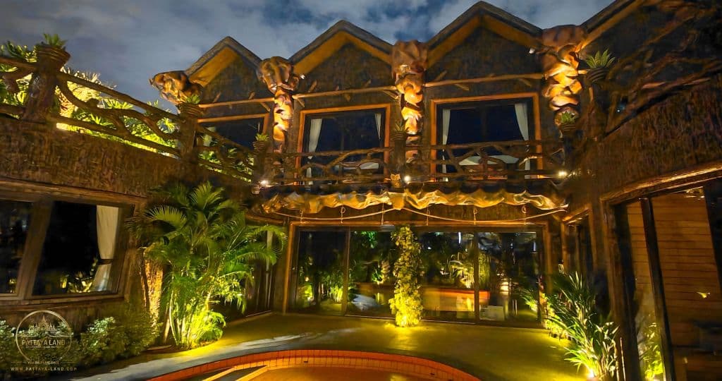 MANJILAND Luxury Pool Villa Pattaya Walking Street — thumbnail 2