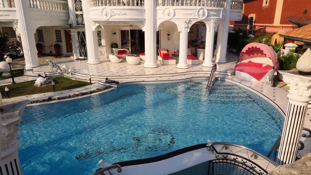 EMPIRELAND Luxury Pool Villa Pattaya Walking Street — thumbnail 9