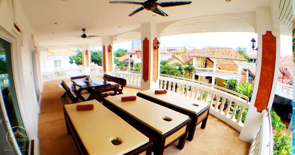 JOOPLAND Luxury Villa Pool Pattaya Walking Street — thumbnail 7