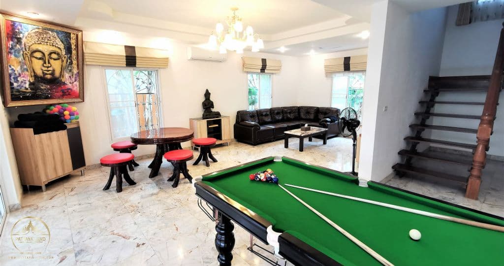 JOOPLAND Luxury Villa Pool Pattaya Walking Street — thumbnail 4