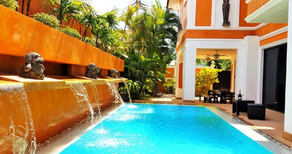 HIDELAND Luxury Pool Villa Pattaya Walking Street — thumbnail 2