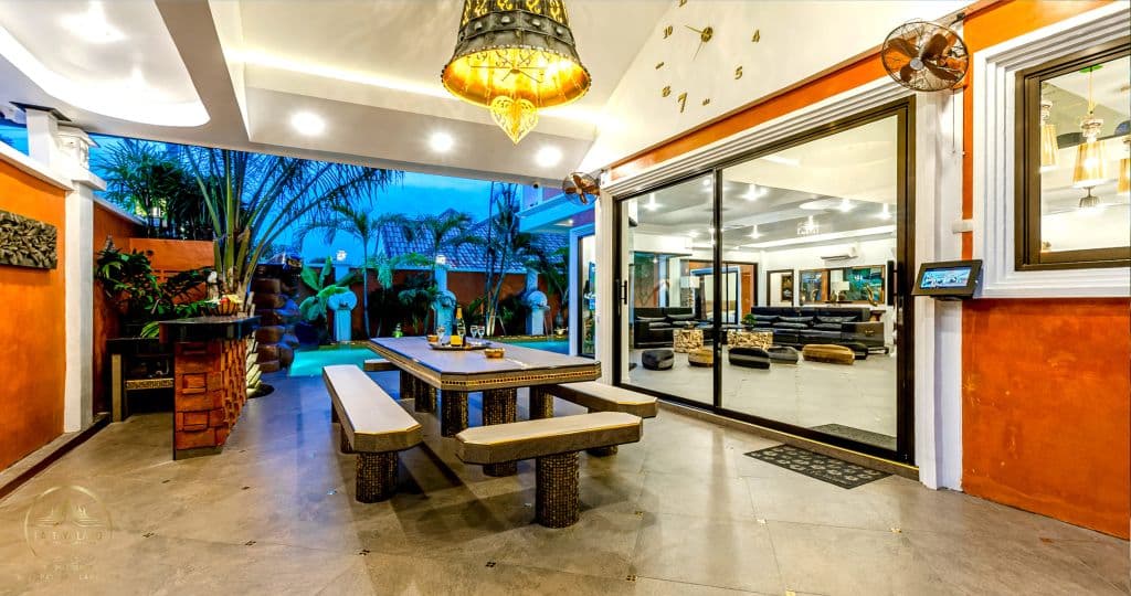 TUCHELAND Luxury Pool Villa Pattaya Walking Street — thumbnail 11