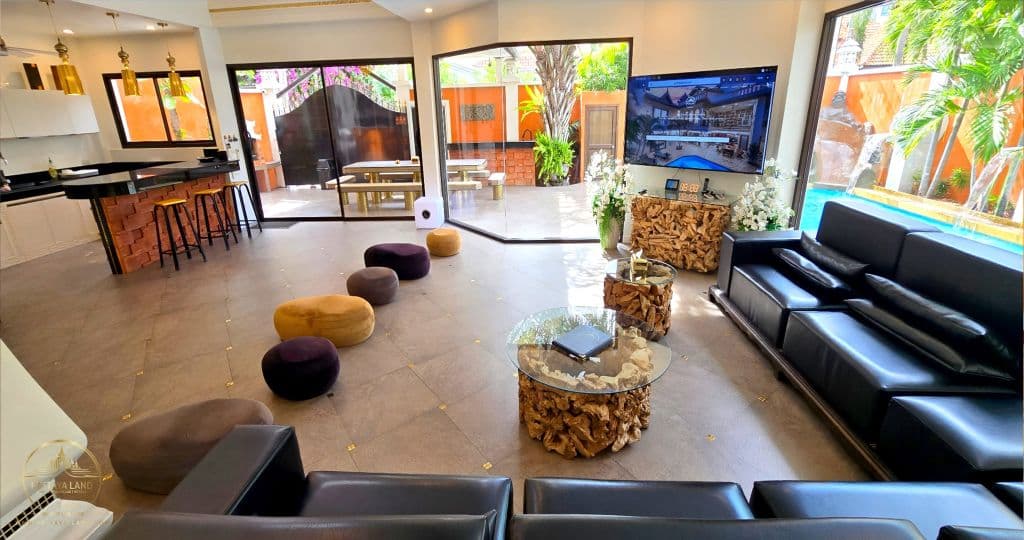 GOLDLAND  Luxury Pool Villa Pattaya Walking Street — thumbnail 17