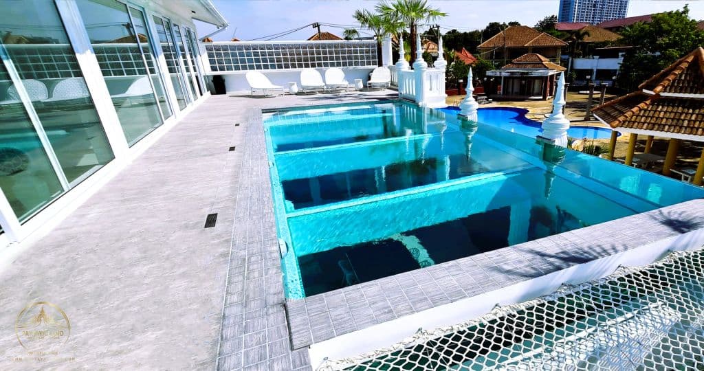 STARLAND Luxury Pool Villa Pattaya Walking Street — thumbnail 2