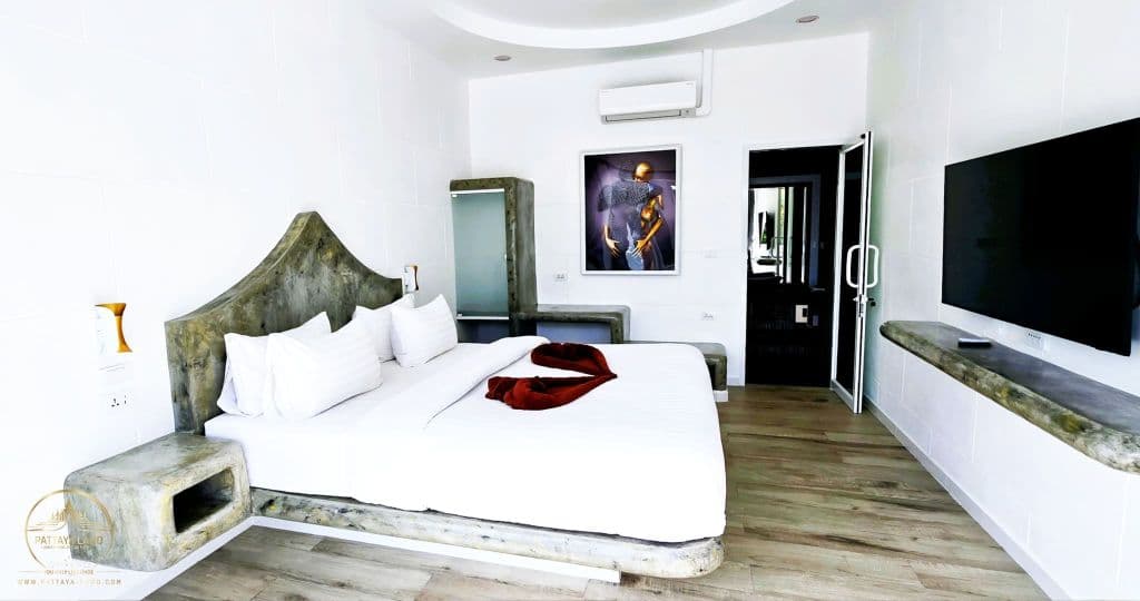 STARLAND Luxury Pool Villa Pattaya Walking Street — thumbnail 27