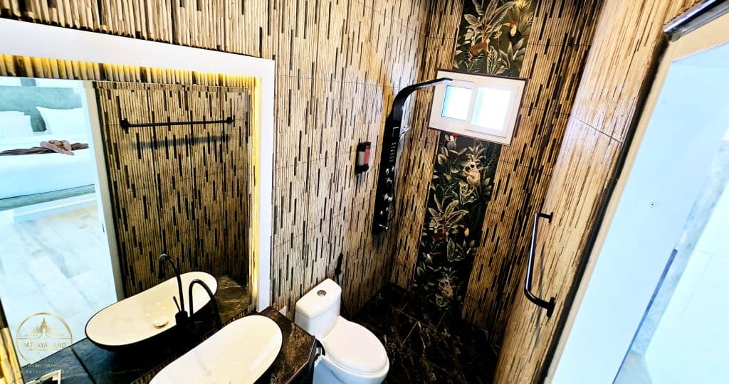 STARLAND Luxury Pool Villa Pattaya Walking Street — thumbnail 30