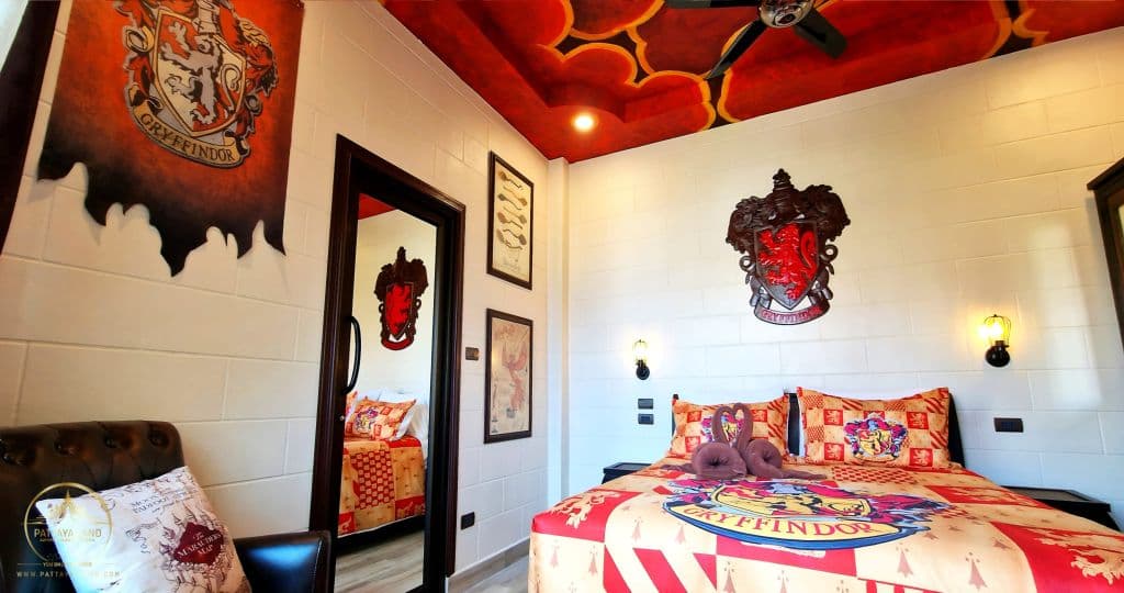 POTTERLAND Luxury Pool Villa Pattaya Walking Street — thumbnail 25