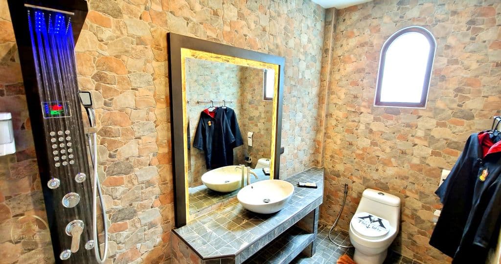 POTTERLAND Luxury Pool Villa Pattaya Walking Street — thumbnail 41