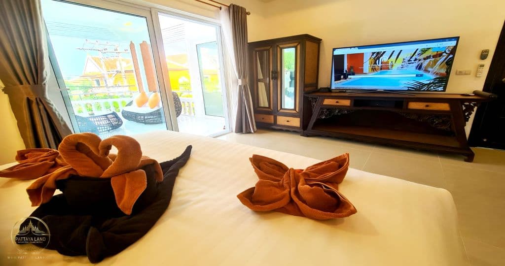 IZZYLAND Luxury Pool Villa Pattaya Walking Street — thumbnail 26