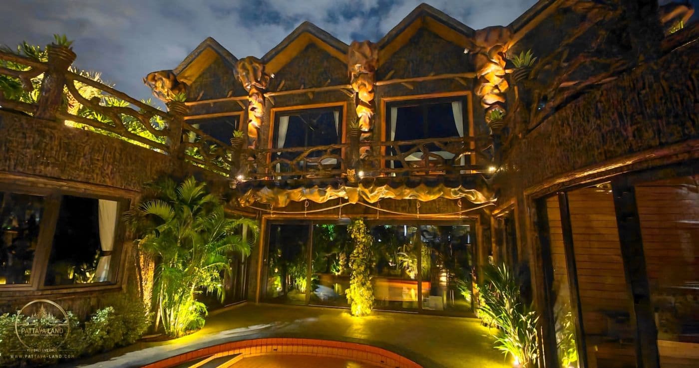 MANJILAND Luxury Pool Villa Pattaya Walking Street